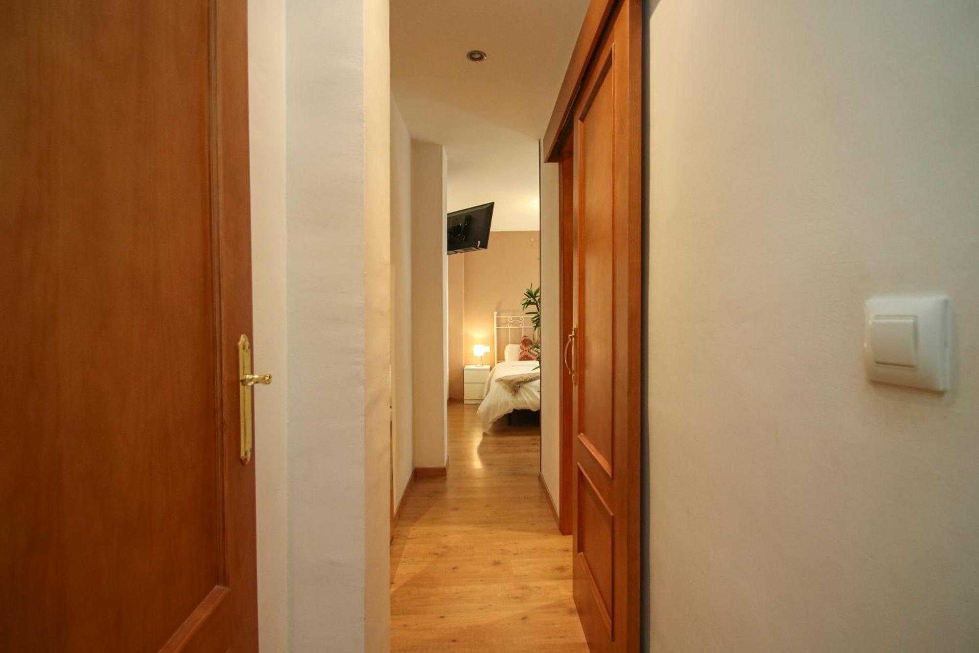 Spacious 2 Bedroom Apt In The Heart Of Triana Sevilla Dış mekan fotoğraf